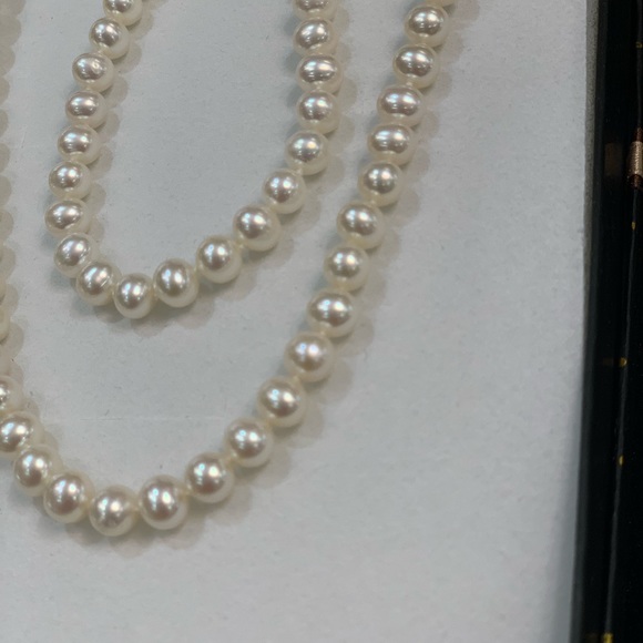 Pearls Set - Picture 4 of 5